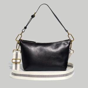 Madewell The Leather Carabiner Sling Bag